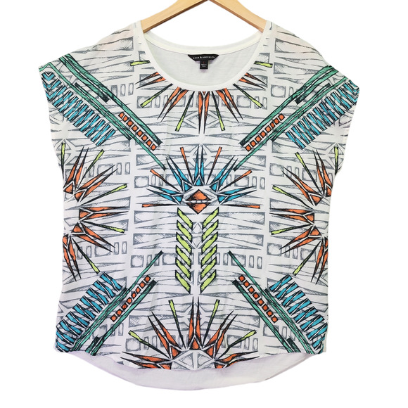 Rock & Republic Top Women Large White Aztec Print T-Shirt Silky Soft Short Sleev - Picture 4 of 13